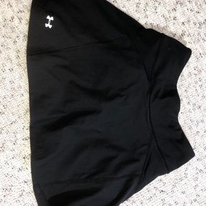 Women’s Under armour tennis skirt